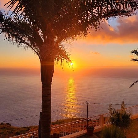The Best Sea View In Madeira - Casa Farol Fajã da Ovelha Екстериор снимка